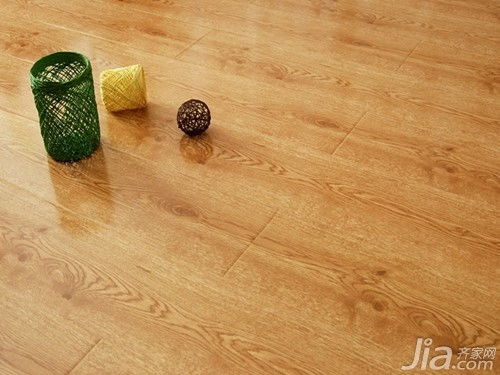 百世地板質(zhì)量怎么樣 百世地板好嗎